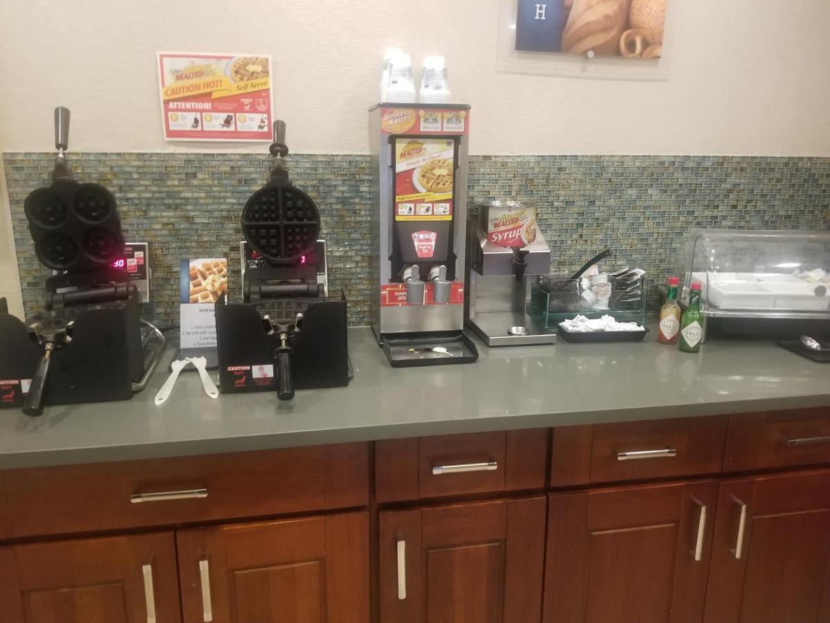 Best Western Long Beach Inn Экстерьер фото