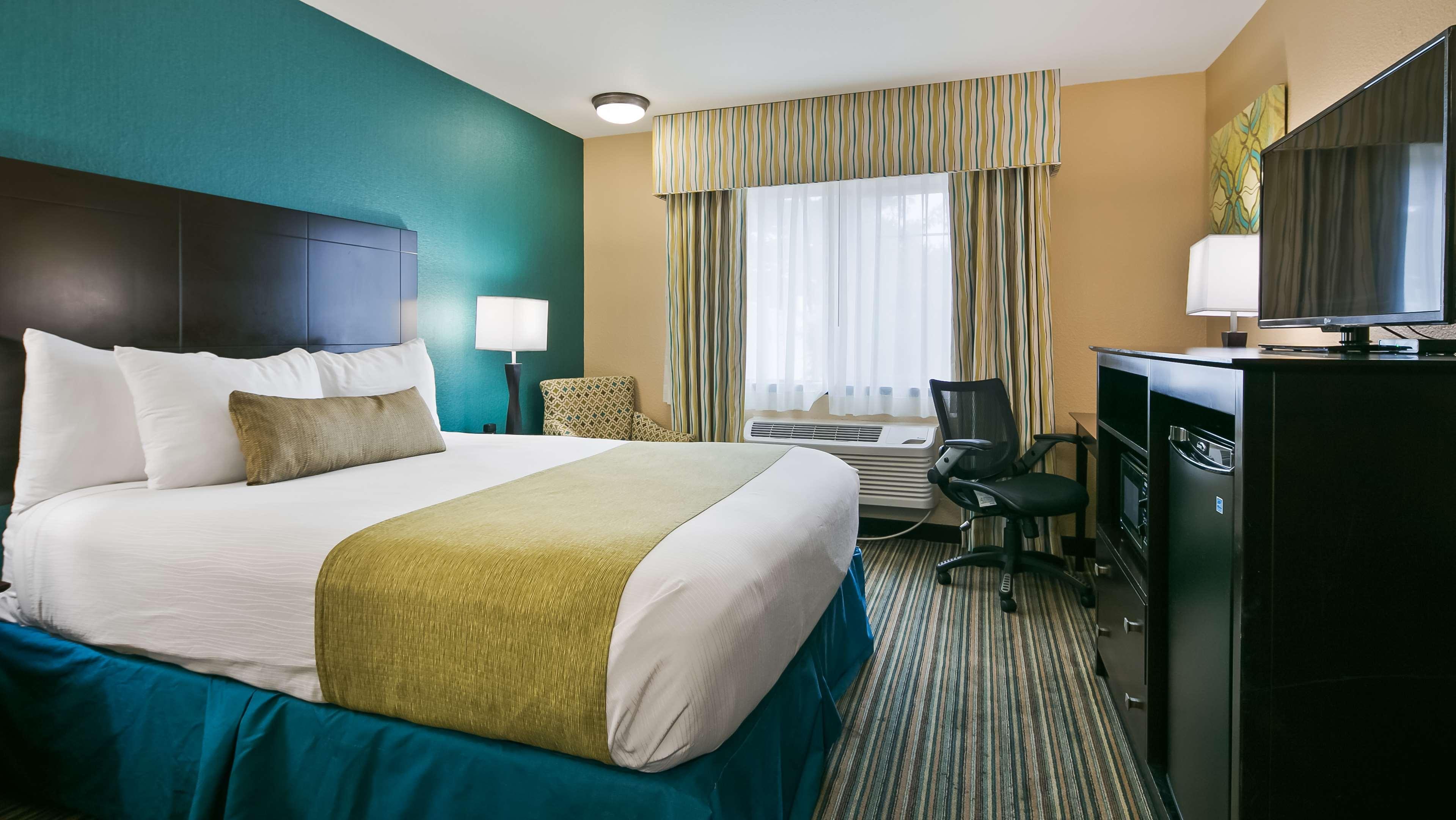 Best Western Long Beach Inn Экстерьер фото